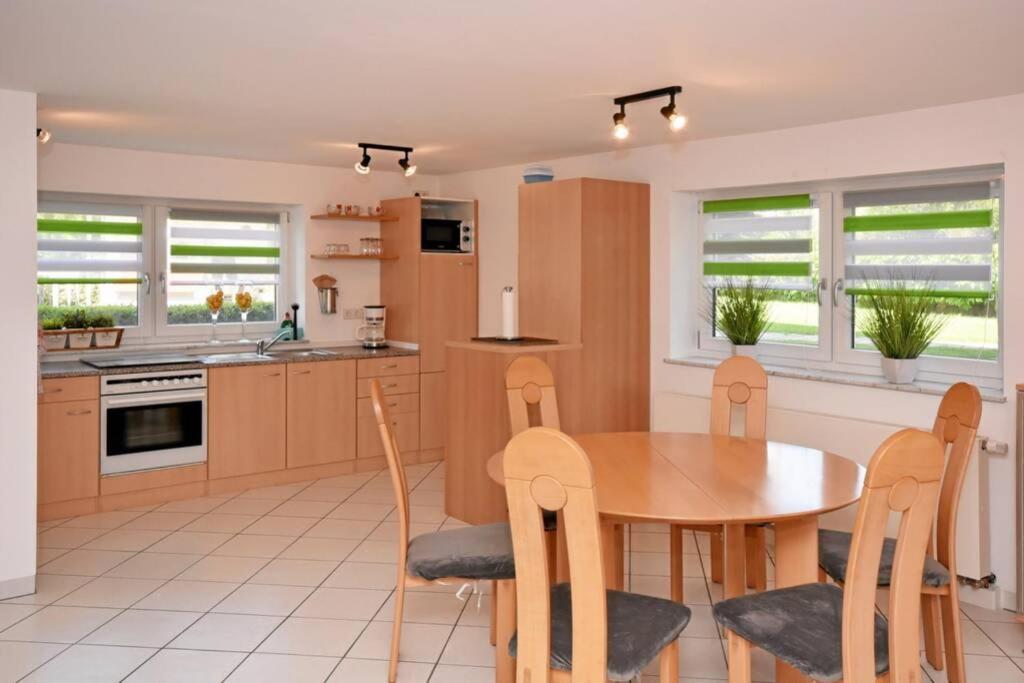 Ferienwohnung Gartenblick An Der Mainschleife Schwarzach am Main Esterno foto